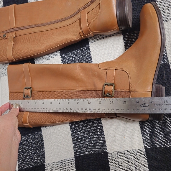 Isaac Mizrahi boots Size 7.5 Wide - Picture 2 of 13